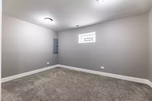 806 S 19th Ave, Maywood, IL 60153 - Photo 15