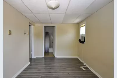 214 S Bloomington Street #4, Streator, IL 61364 - Photo 9