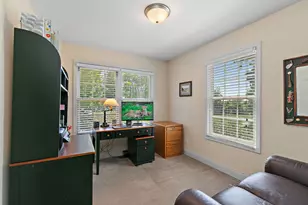 1426 Beach Ln, Sycamore, IL 60178 - Photo 15