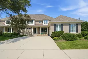 2004 Claridge Ct, Northbrook, IL 60062 - Photo 1