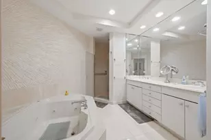 2004 Claridge Ct, Northbrook, IL 60062 - Photo 21
