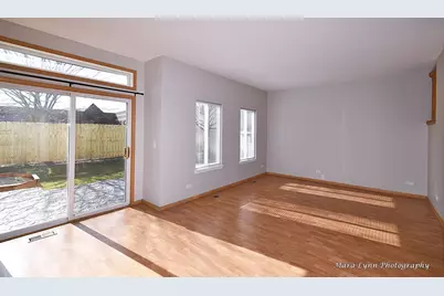 2824 Wheatland Court, Naperville, IL 60564 - Photo 7