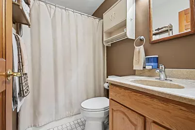 136 Augusta Road, Oswego, IL 60543 - Photo 9