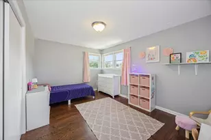 7624 Kilbourn Ave, Skokie, IL 60076 - Photo 17