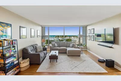 3200 N Lake Shore Drive #710, Chicago, IL 60657 - Photo 7