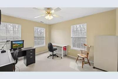 628 King Court #628, East Dundee, IL 60118 - Photo 13