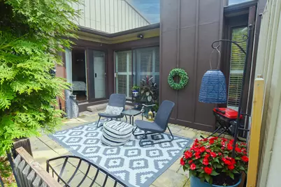 8 Westwood Drive, Indian Head Park, IL 60525 - Photo 25