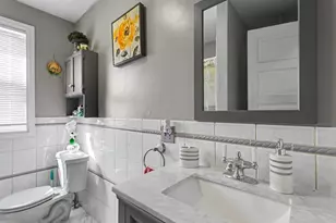 211 Casseday Ave, Joliet, IL 60432 - Photo 13
