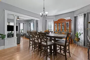 211 Casseday Ave, Joliet, IL 60432 - Photo 7