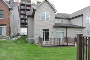 1755 Riverwoods Dr, Melrose Park, IL 60160 - Photo 33