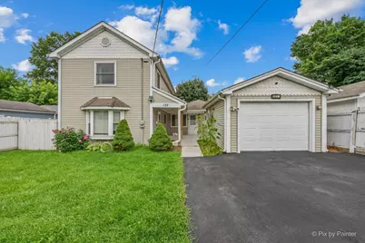 122 S Edison Avenue, Elgin, IL 60123 - Photo 1