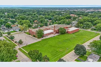122 S Edison Avenue, Elgin, IL 60123 - Photo 33