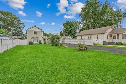 122 S Edison Avenue, Elgin, IL 60123 - Photo 27