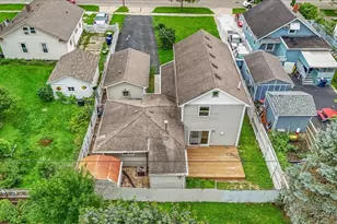 122 S Edison Ave, Elgin, IL 60123 - Photo 43