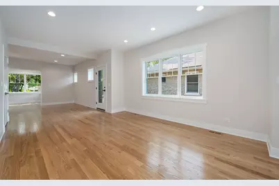 5310 N Spaulding Avenue, Chicago, IL 60625 - Photo 9