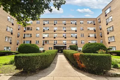 2115 W Farwell Avenue #511, Chicago, IL 60645 - Photo 1