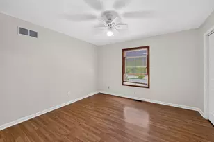 1350 Arneita St, Sycamore, IL 60178 - Photo 53