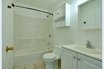 1409 Fremont Drive #NONE, Hanover Park, IL 60133 - Photo 9