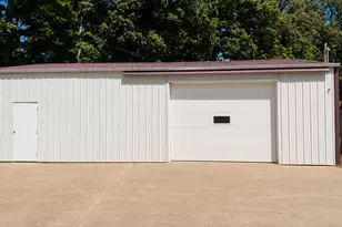 18205 Irvington Rd, Centralia, IL 62801 - Photo 17