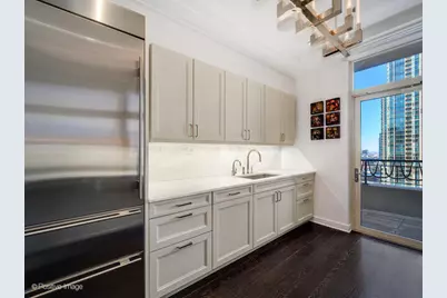 118 E Erie Street #20D, Chicago, IL 60611 - Photo 11