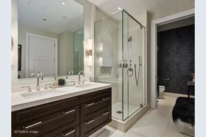 118 E Erie Street #20D, Chicago, IL 60611 - Photo 15