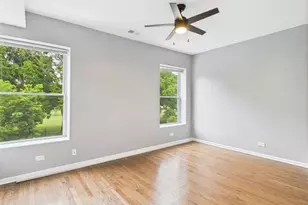 1729 E 67th St, Chicago, IL 60649 - Photo 7