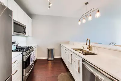757 N Orleans Street #1105, Chicago, IL 60654 - Photo 7