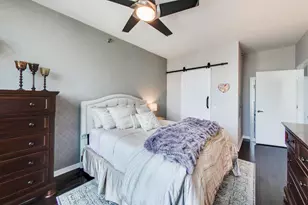 757 N Orleans St, Chicago, IL 60654 - Photo 9