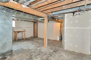 850 E Bourbonnais St, Kankakee, IL 60901 - Photo 19
