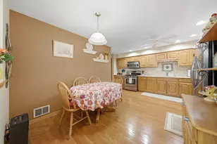 16555 Grants Trail, Orland Park, IL 60467 - Photo 7