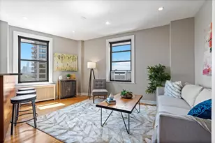 2000 N Lincoln Park W, Chicago, IL 60614 - Photo 5