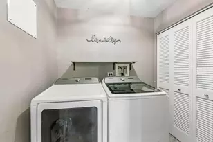 6619 W 64th Pl, Chicago, IL 60638 - Photo 35