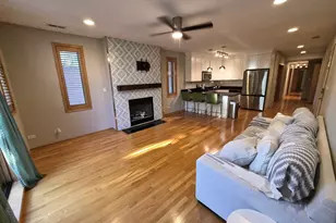 3745 S Michigan Ave, Chicago, IL 60653 - Photo 5