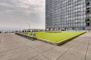 900 N Lake Shore Dr, Chicago, IL 60611 - Photo 19