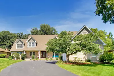1004 N Harrison Street, Algonquin, IL 60102 - Photo 1