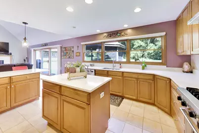 1004 N Harrison Street, Algonquin, IL 60102 - Photo 11