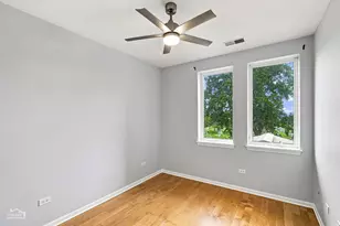 7768 N Sheridan Rd, Chicago, IL 60626 - Photo 17