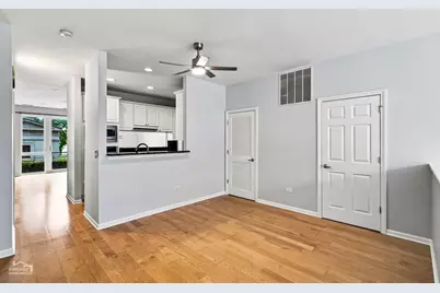 7768 N Sheridan Road #1, Chicago, IL 60626 - Photo 5