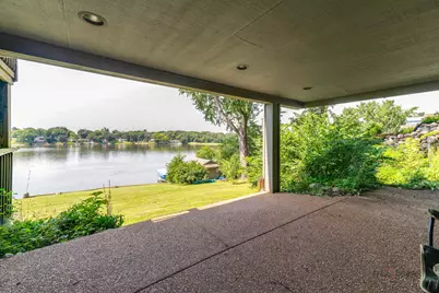 5419 E Lake Shore Drive, Wonder Lake, IL 60097 - Photo 39