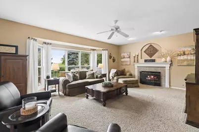 1250 Tunbridge Trail, Algonquin, IL 60102 - Photo 11