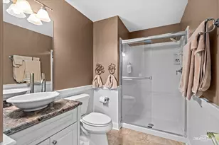 467 Le Provence Cir, Naperville, IL 60540 - Photo 35