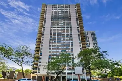 1355 N Sandburg Terrace #1009, Chicago, IL 60610 - Photo 1