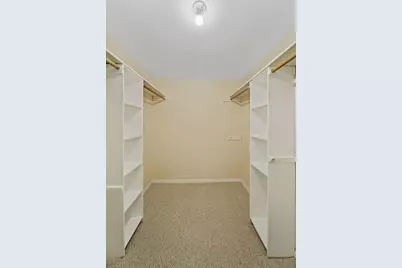1065 Valley Lane #208, Hoffman Estates, IL 60169 - Photo 17