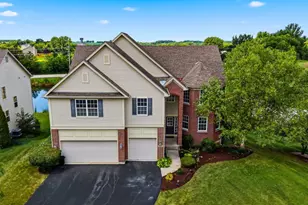 5218 Greenshire Cir, Lake in the Hills, IL 60156 - Photo 47