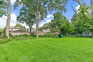 369 N Walnut St, Elmhurst, IL 60126 - Photo 23