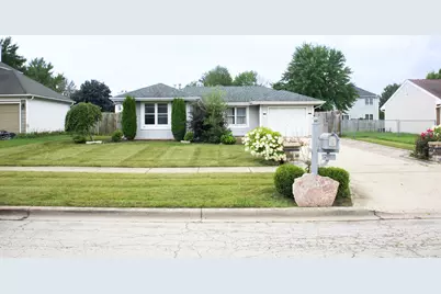 921 Shady Lane, Aurora, IL 60506 - Photo 1