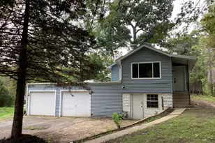 28575 W Valley Rd, Ingleside, IL 60041 - Photo 1