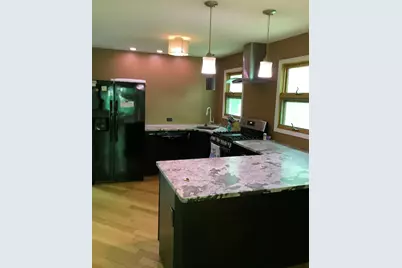 28575 W Valley Road, Ingleside, IL 60041 - Photo 9