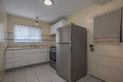 6139 N Seeley Avenue #G, Chicago, IL 60659 - Photo 5