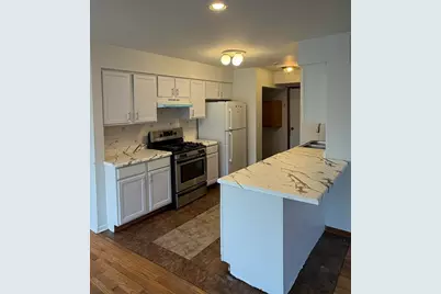 1887 N Nicole Lane, Round Lake Beach, IL 60073 - Photo 3